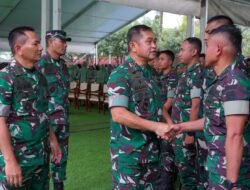 Kasad Resmikan Taman Merdeka serta Beri Pengarahan kepada Prajurit dan PNS Kodam III/Slw