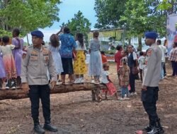 Polres Sarmi Amankan Ibadah Paskah Kedua Jemaat GKI Ebenheizer di Pantai Basecamp