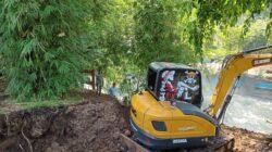 Dengan Dukungan Alat Berat, Pembangunan Jembatan Perintis Garuda di Kelurahan Rap-Rap Wilayah Kodim 1310/Bitung Dipercepat