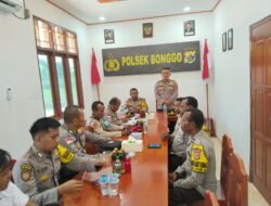 Sat Binmas Polres Sarmi Gelar Anev Bhabinkamtibmas di Polsek Bonggo, Tingkatkan Kinerja dan Pelaporan