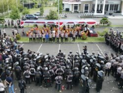 Simulasi Latihan Sispamkota  Antisipasi Penanganan Unjuk Rasa  di Wilayah Hukum Polda Papua Barat