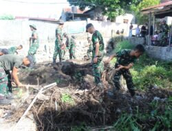 Karya Bakti Pembersihan Lokasi Pembangunan Jembatan Garuda, Wujud Sinergi TNI dan Masyarakat di Girian Indah