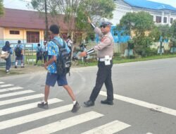 Sat Lantas Polres Sarmi Intensifkan Strong Point Pagi di Sejumlah Titik Rawan