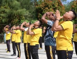 Olahraga Pagi Jadi Rutinitas Personel Polres Sarmi untuk Dukung Kinerja Optimal