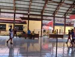Semangat Sportivitas Warnai Turnamen Badminton Personel Polres Sarmi Sambut HUT Bhayangkara ke-80