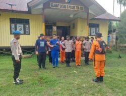 Sat Polairud Polres Sarmi Bersama Tim SAR Gabungan Lanjutkan Pencarian Korban Tenggelam di Sungai Tor
