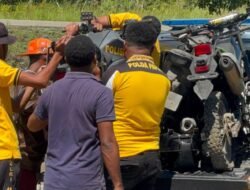 Personel Polres Mamberamo Raya Lakukan Penarikan Seluruh Kendaraan Dinas yang Berada di Bengkel